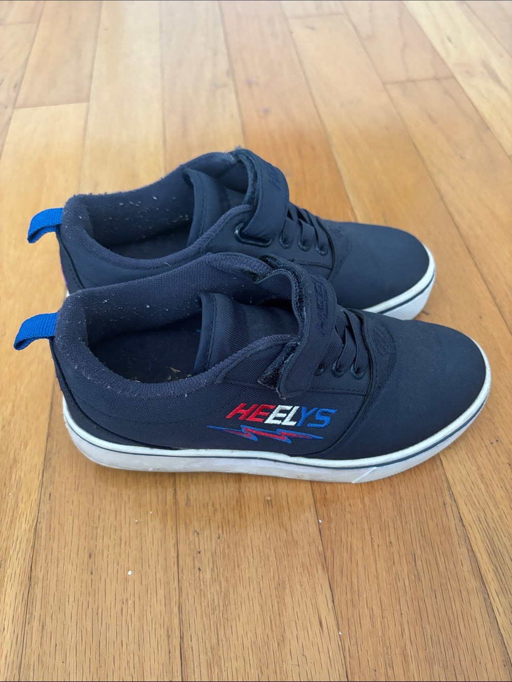 Heelys Kids Navy Blue Skate Sneakers with Red & Blue Logo
